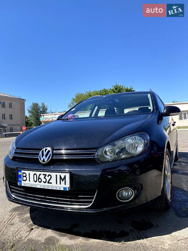 Универсал Volkswagen Golf 2011 в Полтаве
