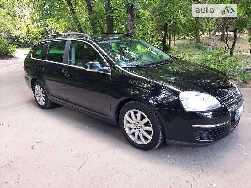 Универсал Volkswagen Golf 2008 в Хмельницком