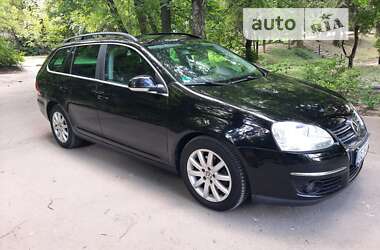 Универсал Volkswagen Golf 2008 в Хмельницком