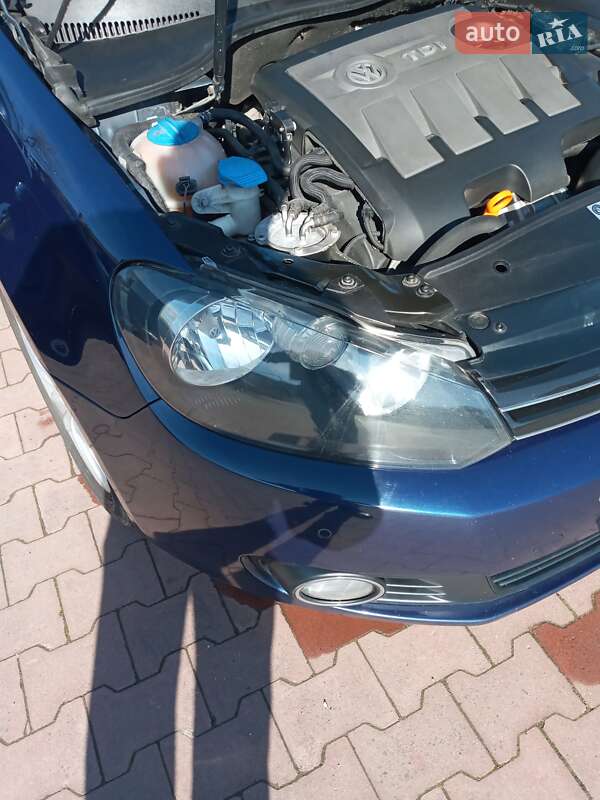 Универсал Volkswagen Golf 2010 в Стрые