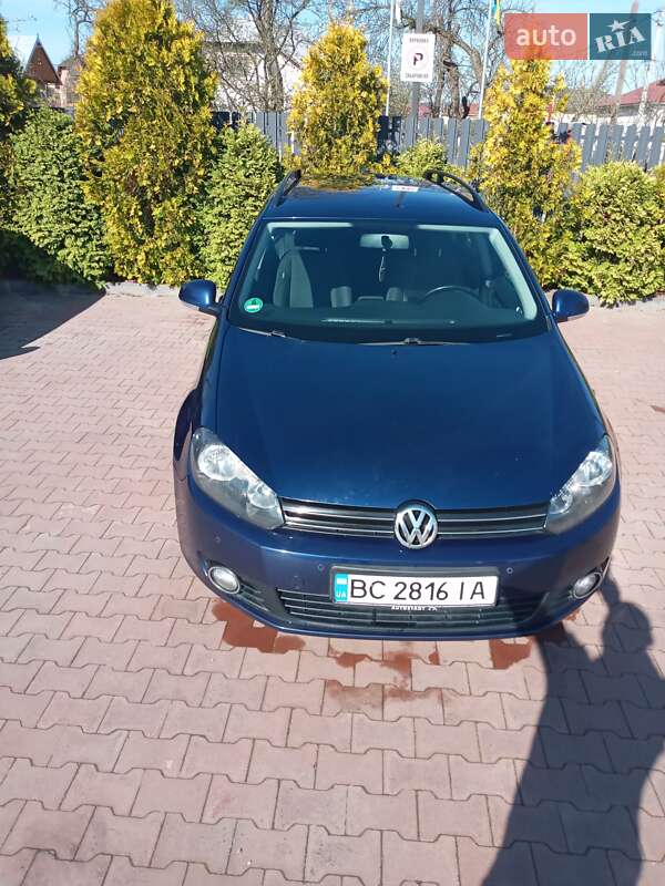 Универсал Volkswagen Golf 2010 в Стрые