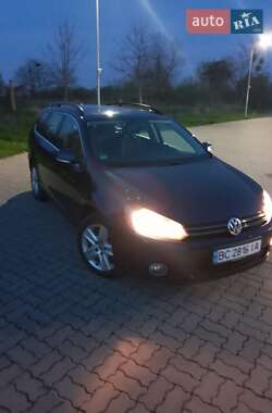 Универсал Volkswagen Golf 2010 в 