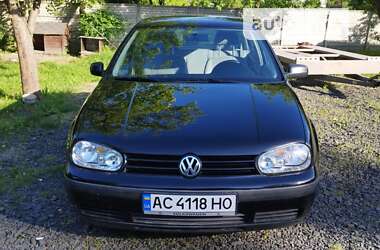 Хэтчбек Volkswagen Golf 1998 в Ковеле