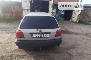 Хетчбек Volkswagen Golf 1995 в Ковелі