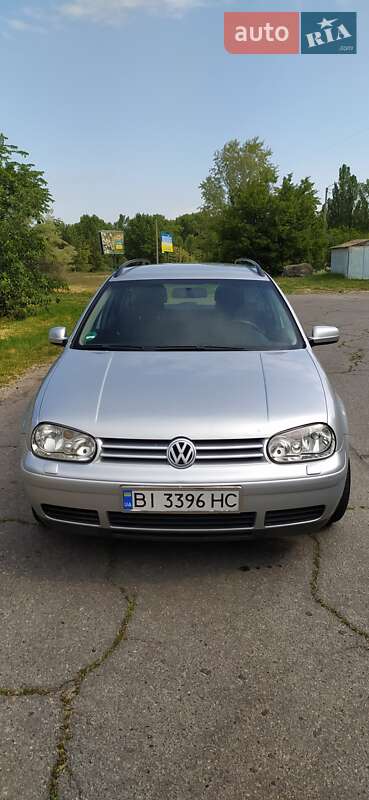 Volkswagen Golf 2003