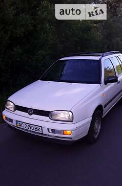 Универсал Volkswagen Golf 1995 в Ковеле