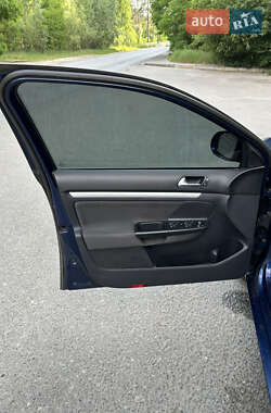Универсал Volkswagen Golf 2011 в 