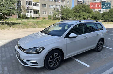 Универсал Volkswagen Golf 2017 в Ковеле