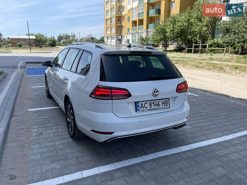 Универсал Volkswagen Golf 2017 в Ковеле