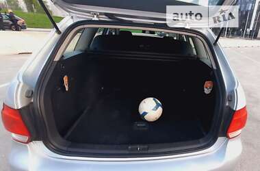 Универсал Volkswagen Golf 2008 в 