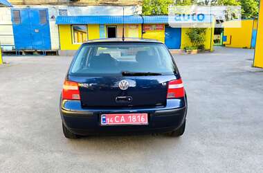 Хетчбек Volkswagen Golf 2003 в Запоріжжі