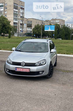 Универсал Volkswagen Golf 2011 в Ровно