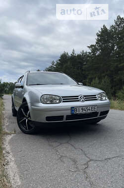 Универсал Volkswagen Golf 2002 в Кременчуге