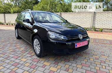 Универсал Volkswagen Golf 2011 в Ивано-Франковске