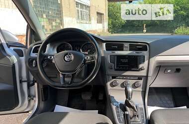 Универсал Volkswagen Golf 2015 в Виннице