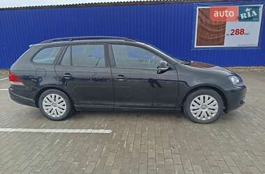 Универсал Volkswagen Golf 2011 в 