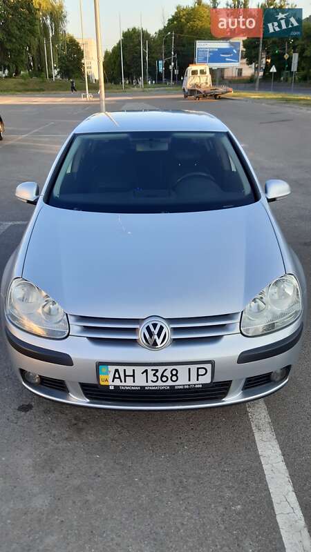 Хетчбек Volkswagen Golf 2005 в Кам'янець-Подільському