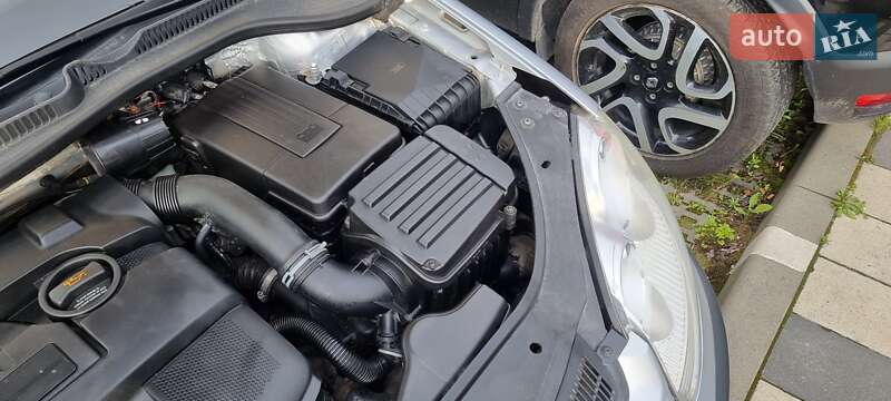 Хетчбек Volkswagen Golf 2005 в Кам'янець-Подільському