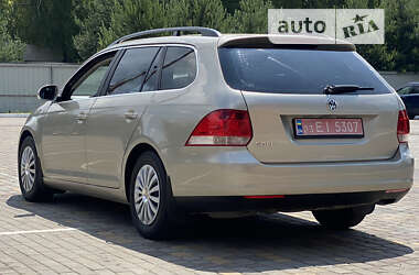 Універсал Volkswagen Golf 2008 в Луцьку