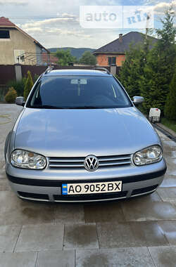 Универсал Volkswagen Golf 2002 в Виноградове