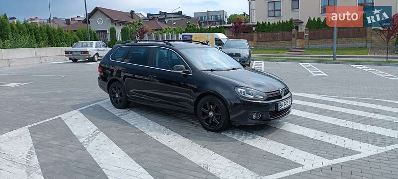 Универсал Volkswagen Golf 2009 в Здолбунове
