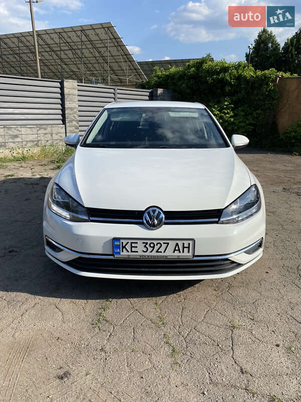 Хетчбек Volkswagen Golf 2018 в Кривому Розі