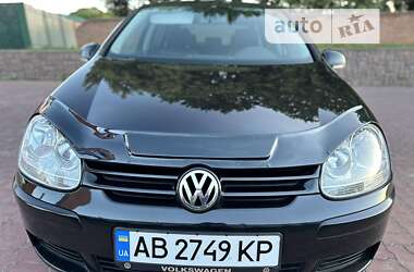 Хэтчбек Volkswagen Golf 2005 в Виннице