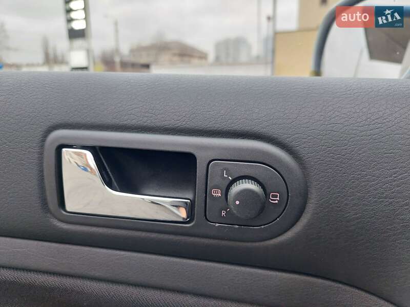 Универсал Volkswagen Golf 2002 в Одессе
