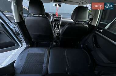 Универсал Volkswagen Golf 2010 в 