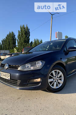 Універсал Volkswagen Golf 2014 в Хмельницькому