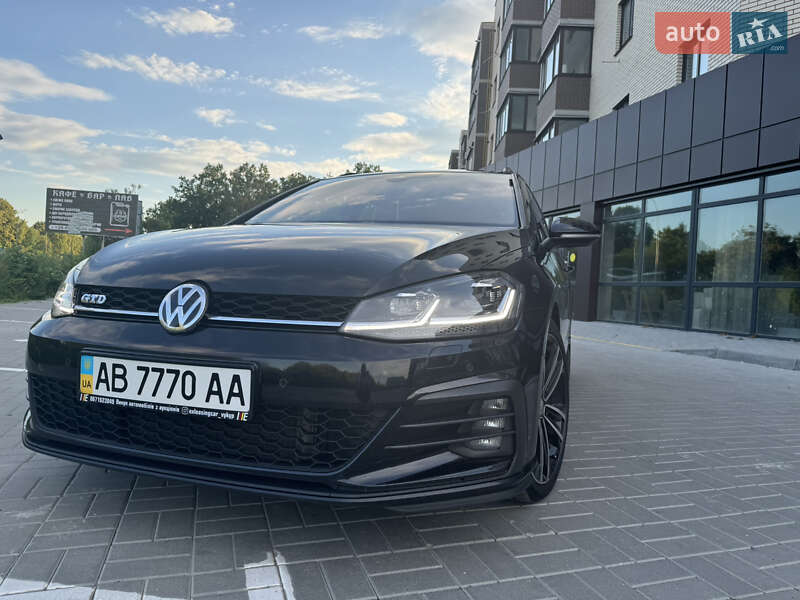 Универсал Volkswagen Golf 2018 в Виннице