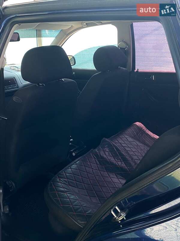 Хэтчбек Volkswagen Golf 1998 в Решетиловке