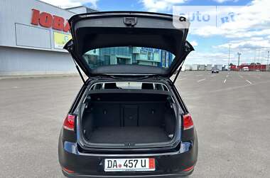 Хетчбек Volkswagen Golf 2015 в Ковелі