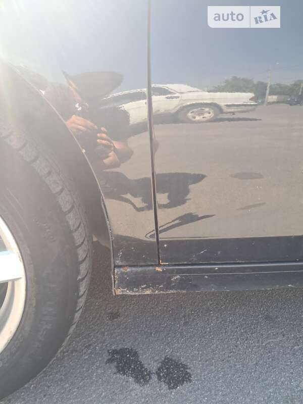 Хэтчбек Volkswagen Golf 2010 в Тернополе