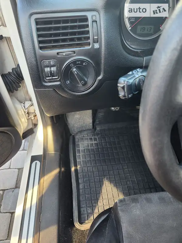 Volkswagen Golf 2006