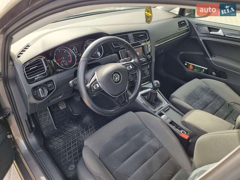 Универсал Volkswagen Golf 2015 в Виннице фото 16 Универсал Volkswagen Golf 2015 в Виннице
