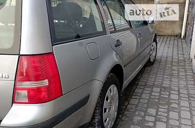 Універсал Volkswagen Golf 2003 в Тернополі