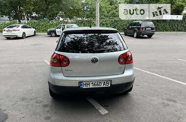 Хэтчбек Volkswagen Golf 2007 в Одессе