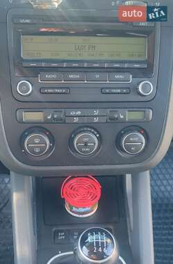 Универсал Volkswagen Golf 2008 в 