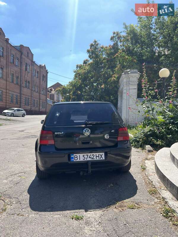 Хэтчбек Volkswagen Golf 2000 в Полтаве