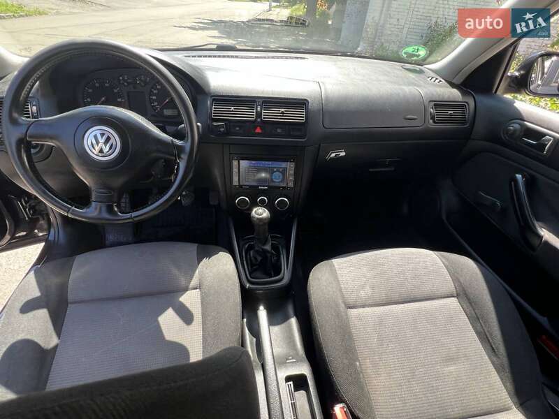 Хэтчбек Volkswagen Golf 2000 в Полтаве