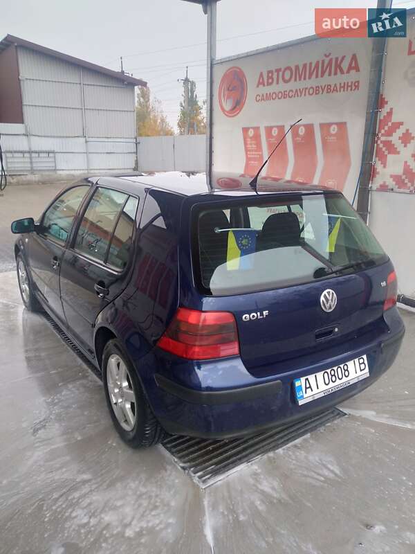Хэтчбек Volkswagen Golf 2000 в Софиевской Борщаговке
