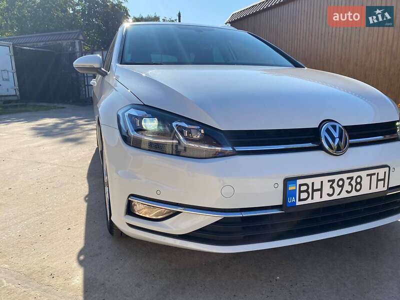 Універсал Volkswagen Golf 2019 в Подільську