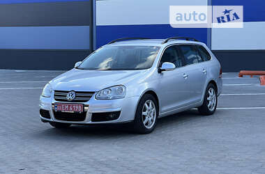 Универсал Volkswagen Golf 2008 в Ровно