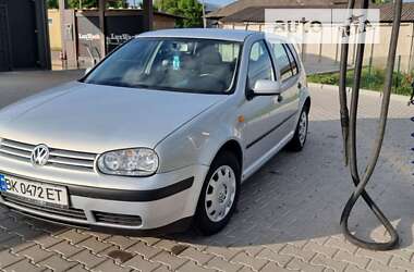 Хетчбек Volkswagen Golf 1998 в Шумську