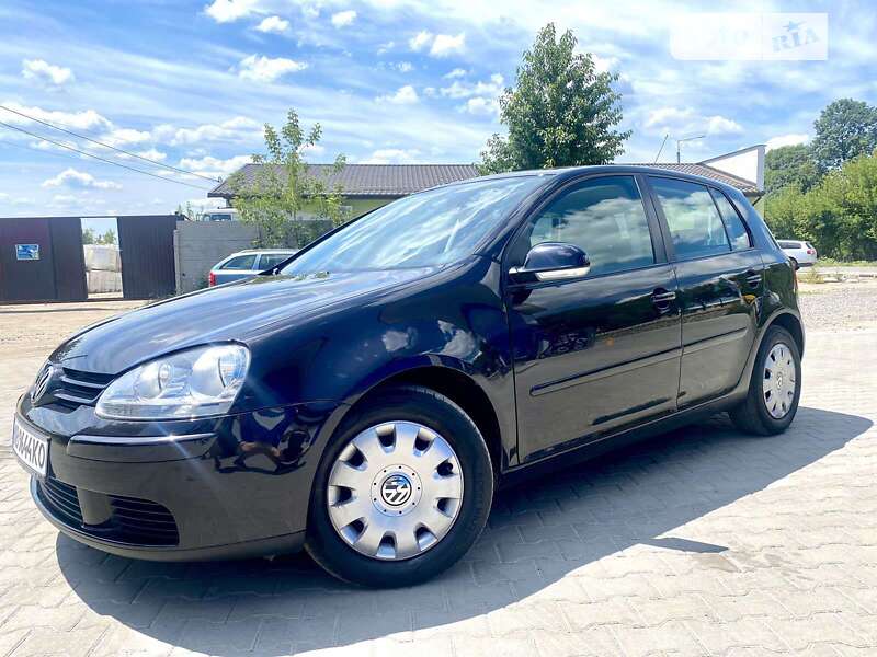 Хетчбек Volkswagen Golf 2007 в Вінниці