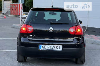 Хэтчбек Volkswagen Golf 2008 в Виннице