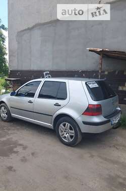 Хэтчбек Volkswagen Golf 2000 в Кодыме