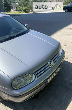 Універсал Volkswagen Golf 2006 в Івано-Франківську