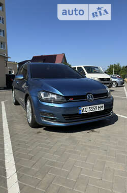 Універсал Volkswagen Golf 2013 в Вінниці